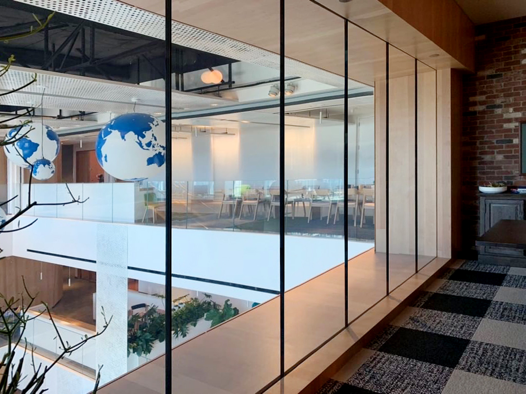 Fire Rated Glazing Helps Achieve Unobstructed, Floor-to-Ceiling Views in 2-Hour Atrium Wall