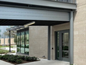Exterior SuperClear 45-HS-LI at the University of Houston Quad | SAFTI FIRST